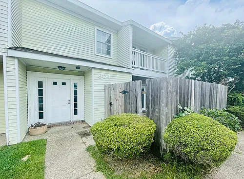 101 Wilbourn Blvd Photo 1
