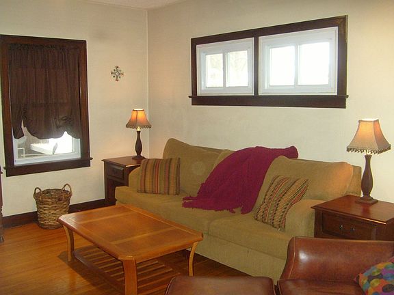 5th image of 5536 Winthrop Ave