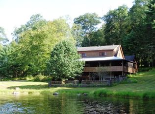 682 Masthope Plank Rd, Lackawaxen, PA 18435