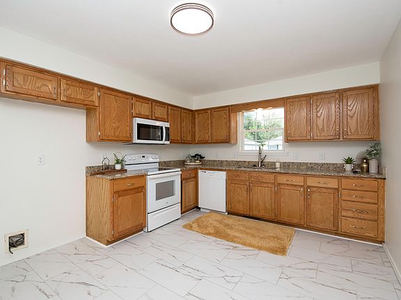 4th image of 2916 W Chestnut Street