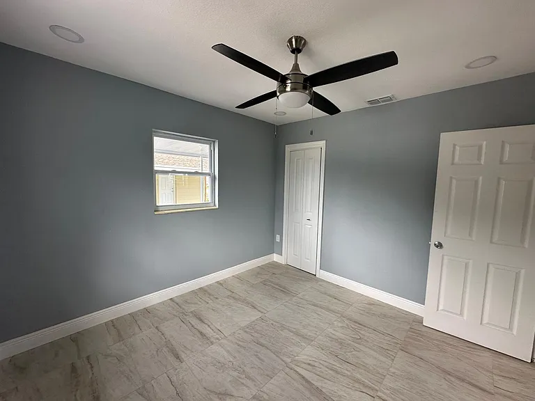 3428 Ithaca St N — Photo 19