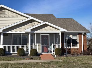 1308 Meadowlark Ln #A5, Macomb, IL 61455