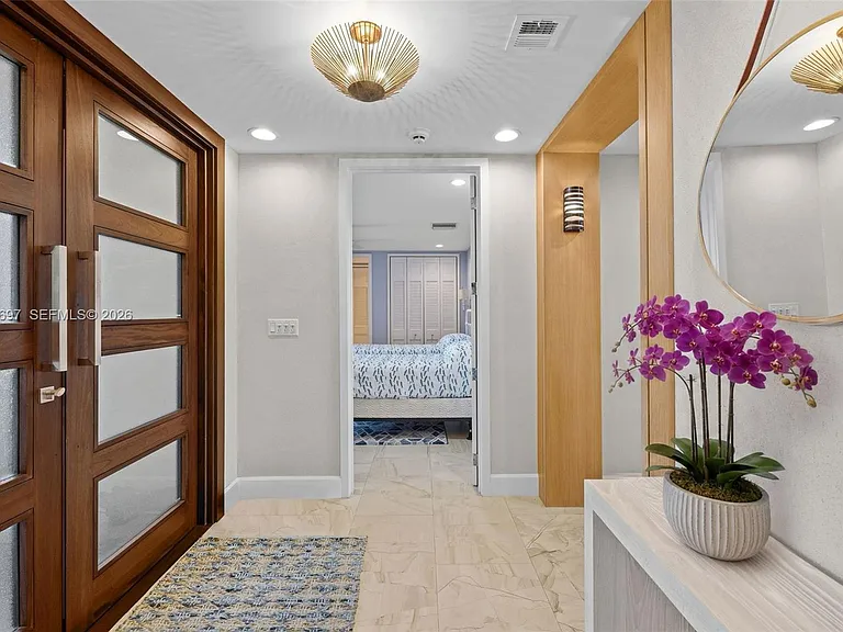 5245 Fisher Island Dr #5245 — Photo 35