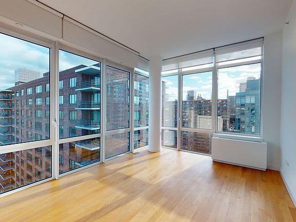 3rd image of 805 Columbus Ave #Penthouse A