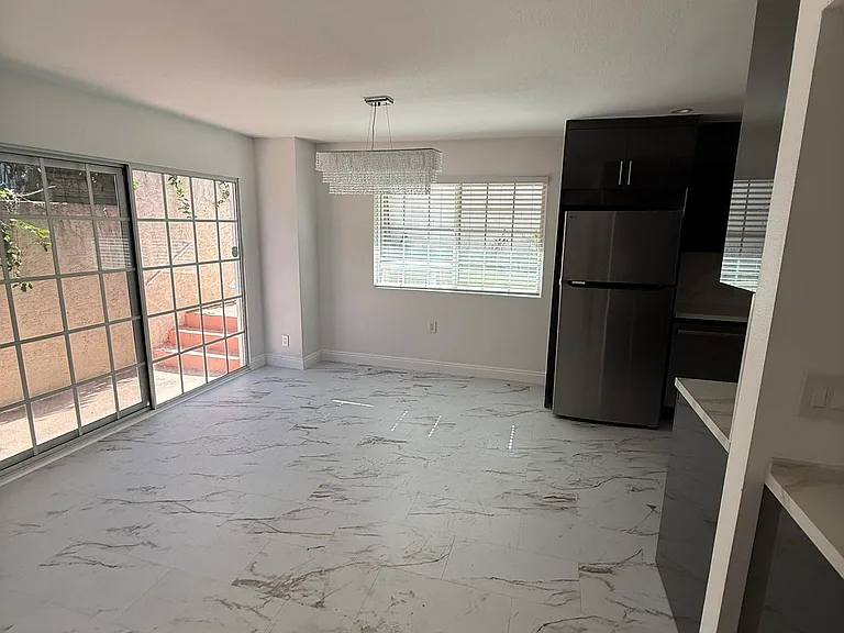 10274 Tujunga Canyon Blvd #4 — Photo 27