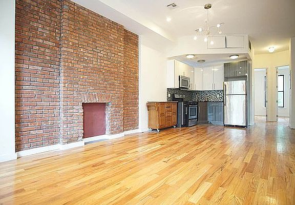 3rd image of 633 Willoughby Ave #2