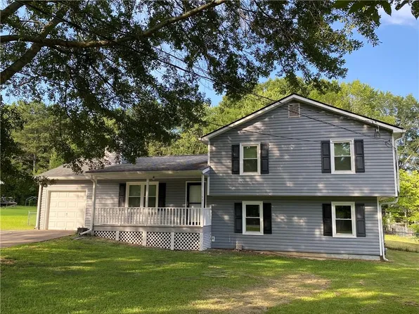 2051 Sunsweet Ct, Lawrenceville, GA 30043