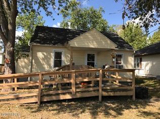 1711 S 13th St, Mount Vernon, IL 62864