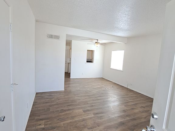 2nd image of 1936 Stanton Ave