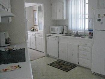 2nd image of 73 NE Tranauil Cir
