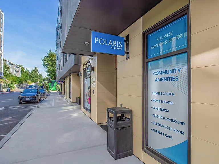 Polaris at SeaTac — Photo 29
