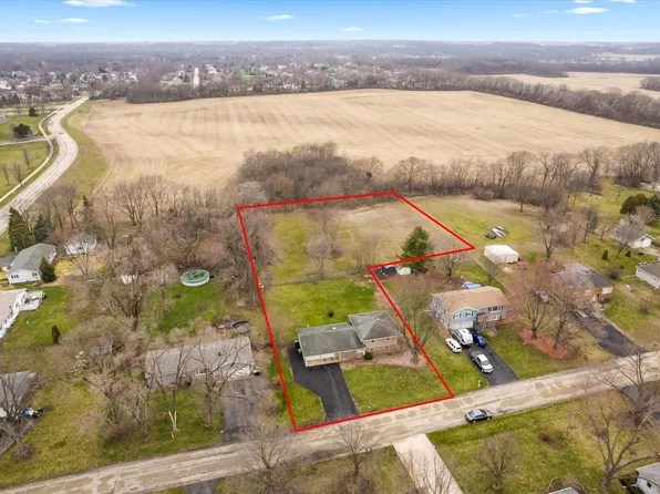 24038 S Green Heron Dr, Channahon, IL 60410