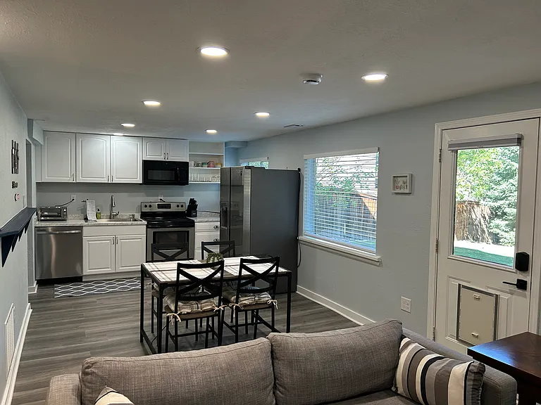 4922 N Silverlace Dr #1 — Photo 3