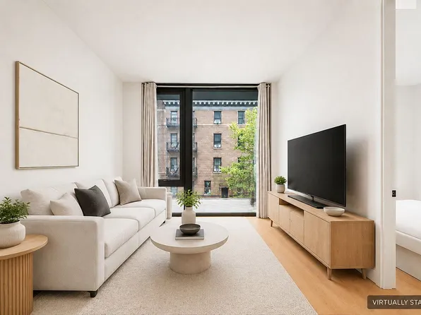 40-46 24th St #2D, Long Island City, NY 11101