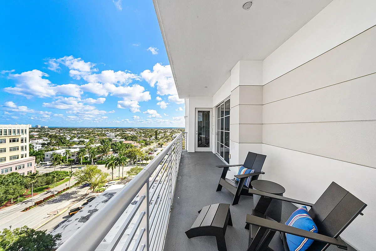 Building Photo - 155 E Boca Raton Rd #1019