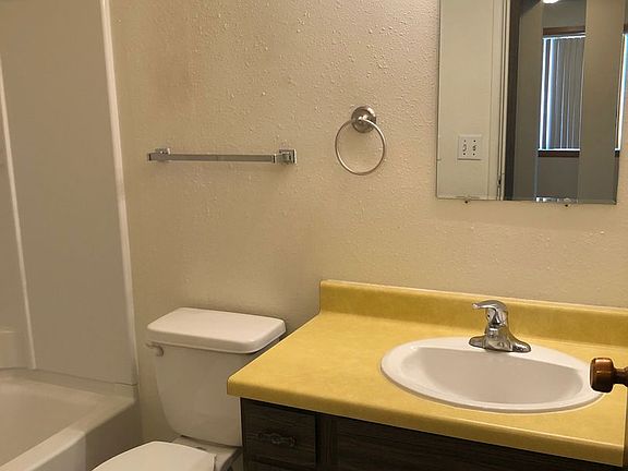 2nd image of 419 11th Ave S APT 201