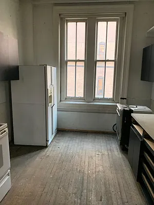 Sold by Compass | media 4
