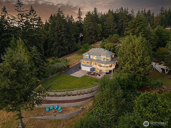 3rd image of 768 6th Avenue