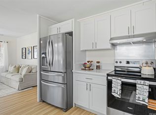 125 Milo Ln, Honolulu, HI 96813