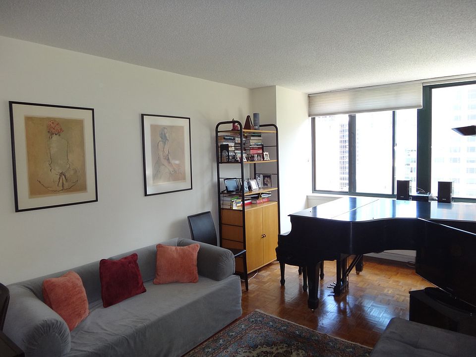 1st image of 75 W End Ave #9RE