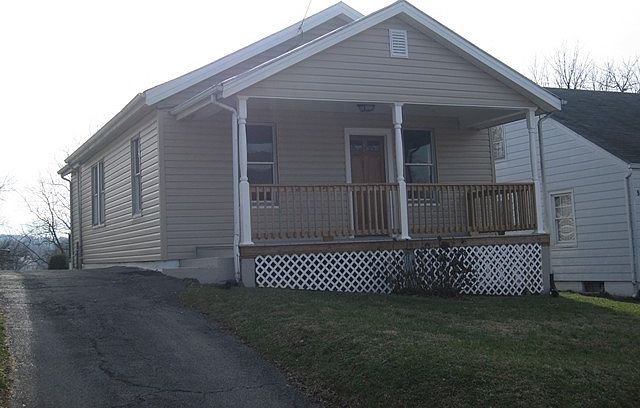1st image of 525 Vale Ave NE
