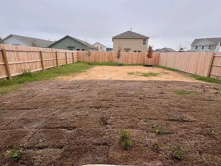 5466 Daphne Path — Photo 16
