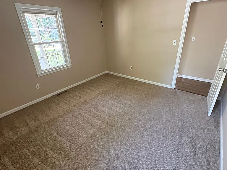 101 Dixie Ave — Photo 6