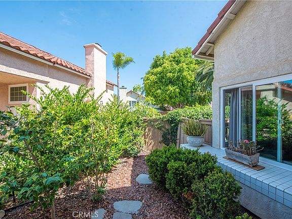 2nd image of 2654 Seacrest Ct
