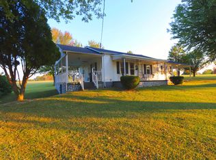 200 Parker Rd, Portland, TN 37148