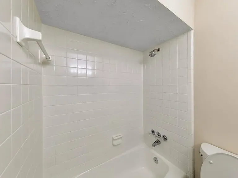 6675 Leisure Trl — Photo 7