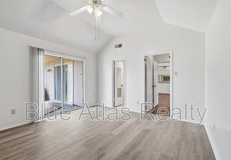 13424 Blossomheath Ln — Photo 10