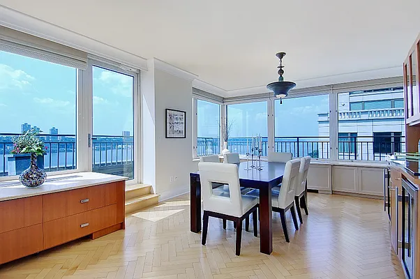 Sold by Corcoran | media 10