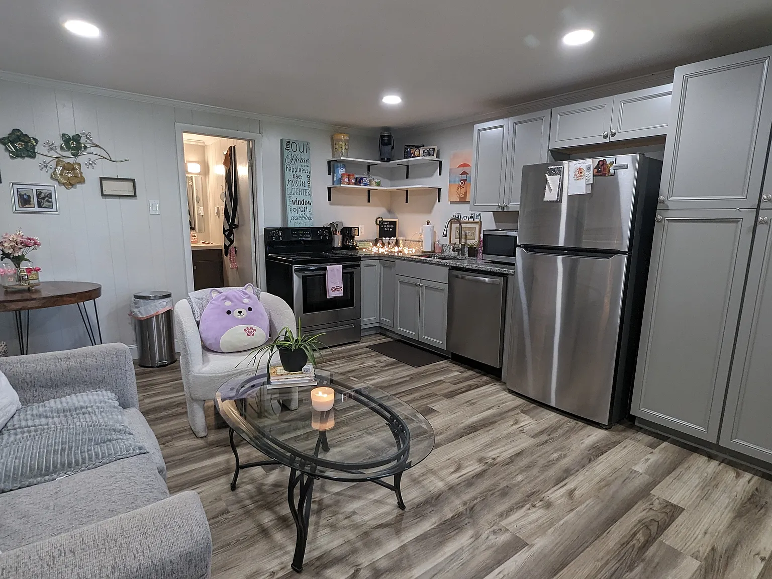 Studio, 365 sqft, $900 — Photo 3