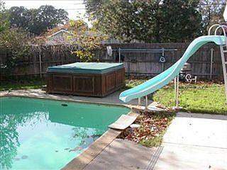 3rd image of 8055 Oak Ave