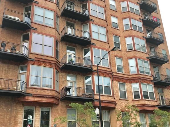 500 S Clinton St APT 325