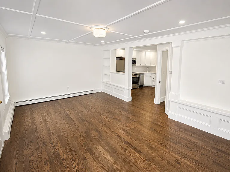 164 Warren Ave #B — Photo 3