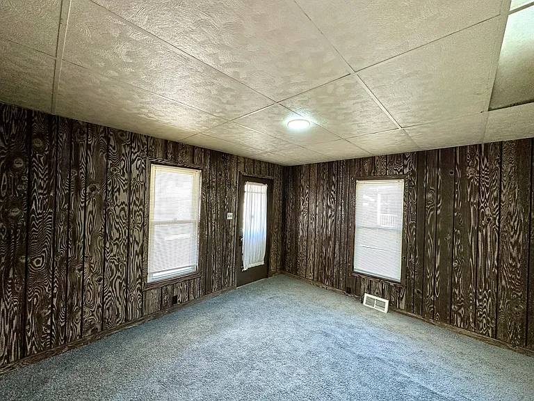 29 W Miller St — Photo 8