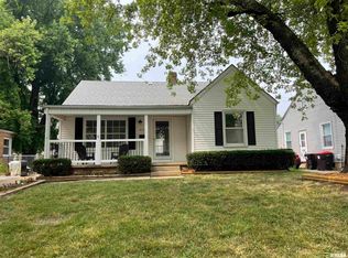 829 E Fairoaks Ave, Peoria, IL