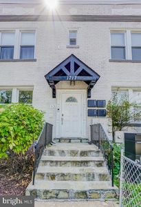 1717 W Virginia Ave NE #101, Washington, DC, 20002