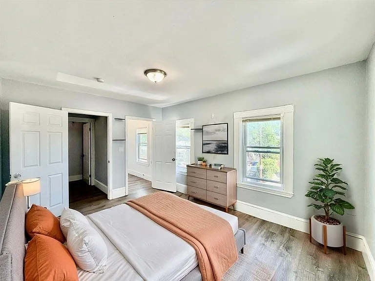 32 Stedman Ave #B — Photo 6
