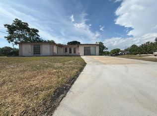 7035 Palisade Dr, Port Richey, FL 34668