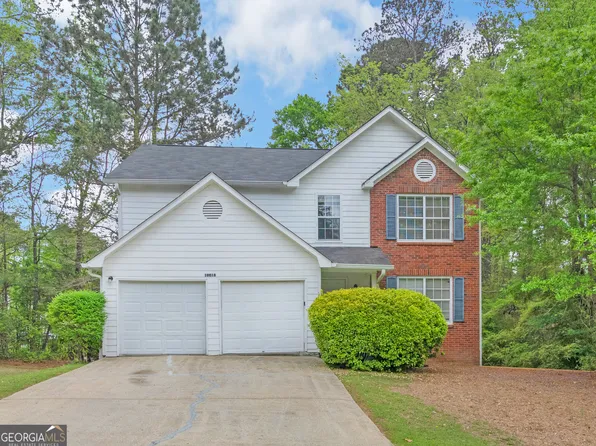 10018 Clearwater Trl, Jonesboro, GA 30238
