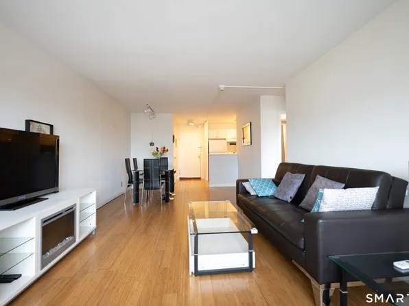 100 York Street #15M, New Haven, CT 06511