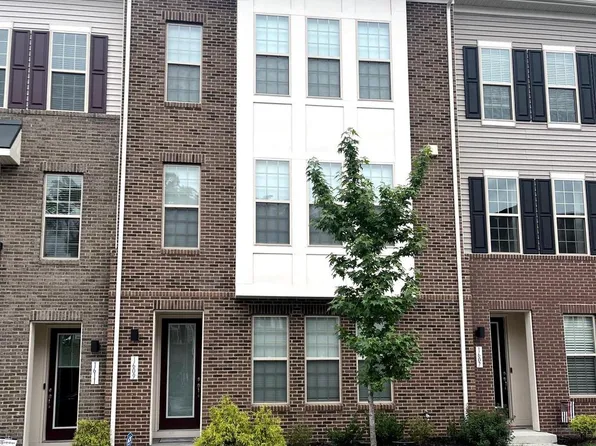1609 Field Sparrow Ter NE, Leesburg, VA 20176