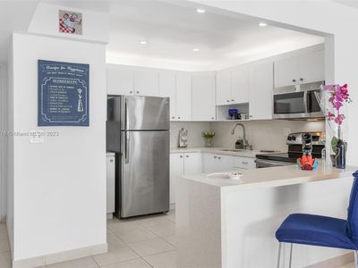 2780 NE 183rd St APT 1708, Aventura, FL, 33160