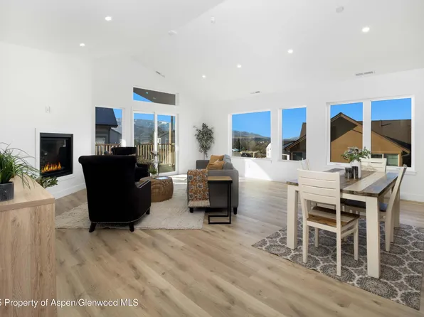 1411 Rifle Heights Dr, Rifle, CO 81650