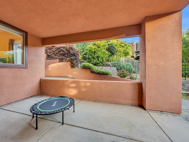 535 Santa Fe Ave — Photo 30