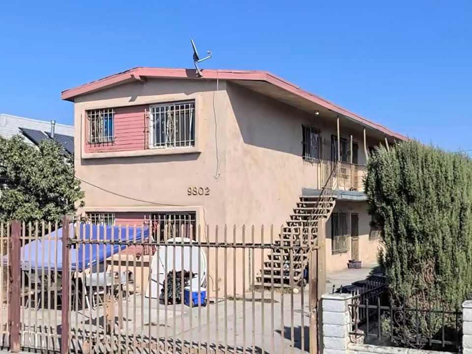 1st image of 9802 Graham Ave APT B