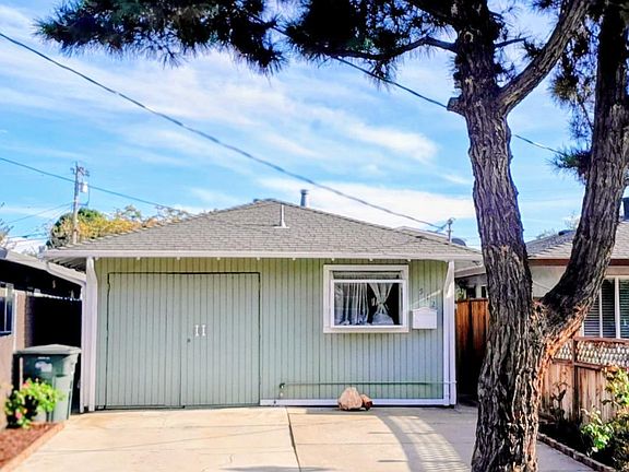 3rd image of 512 Hurlingame Ave