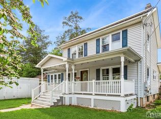 244 3rd St, Dunellen, NJ 08812